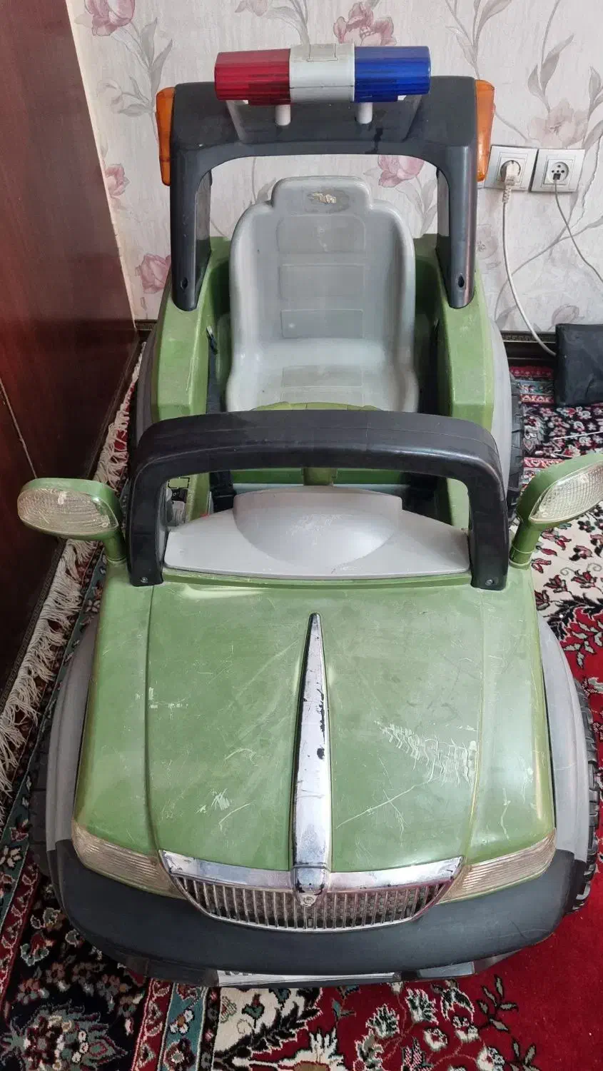 ماشین شارژی|اسباب‌بازی بچه|تهران, خانی‌آباد|دیوار