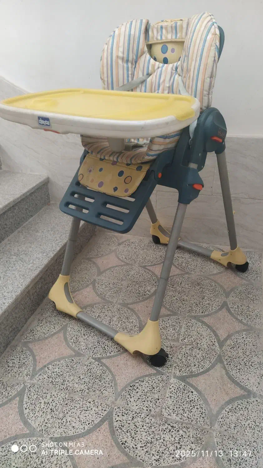 صندلی غذای کودک اصل|اسباب و اثاث بچه|سیرجان, |دیوار