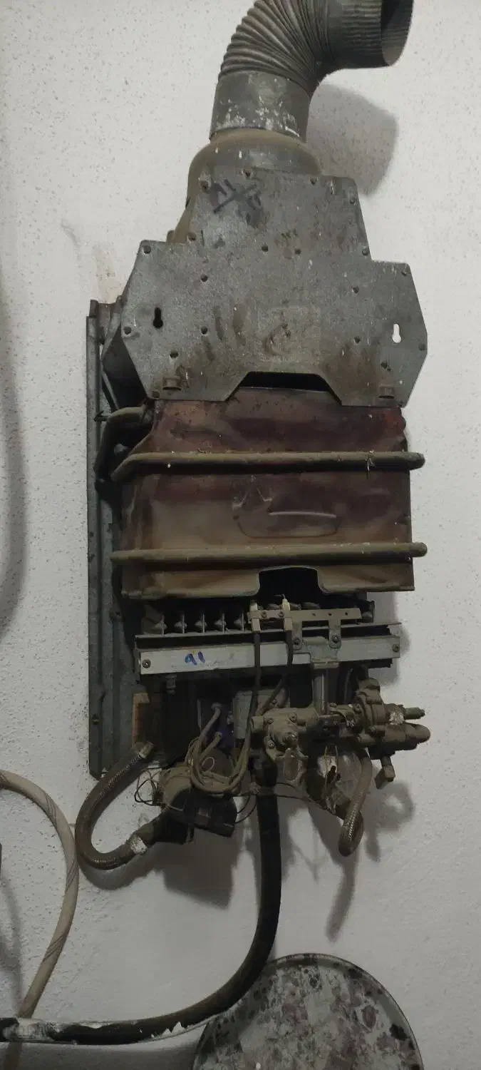 آبگرمکن دیواری بوتان|آبگرمکن، پکیج، شوفاژ|گرگان, |دیوار