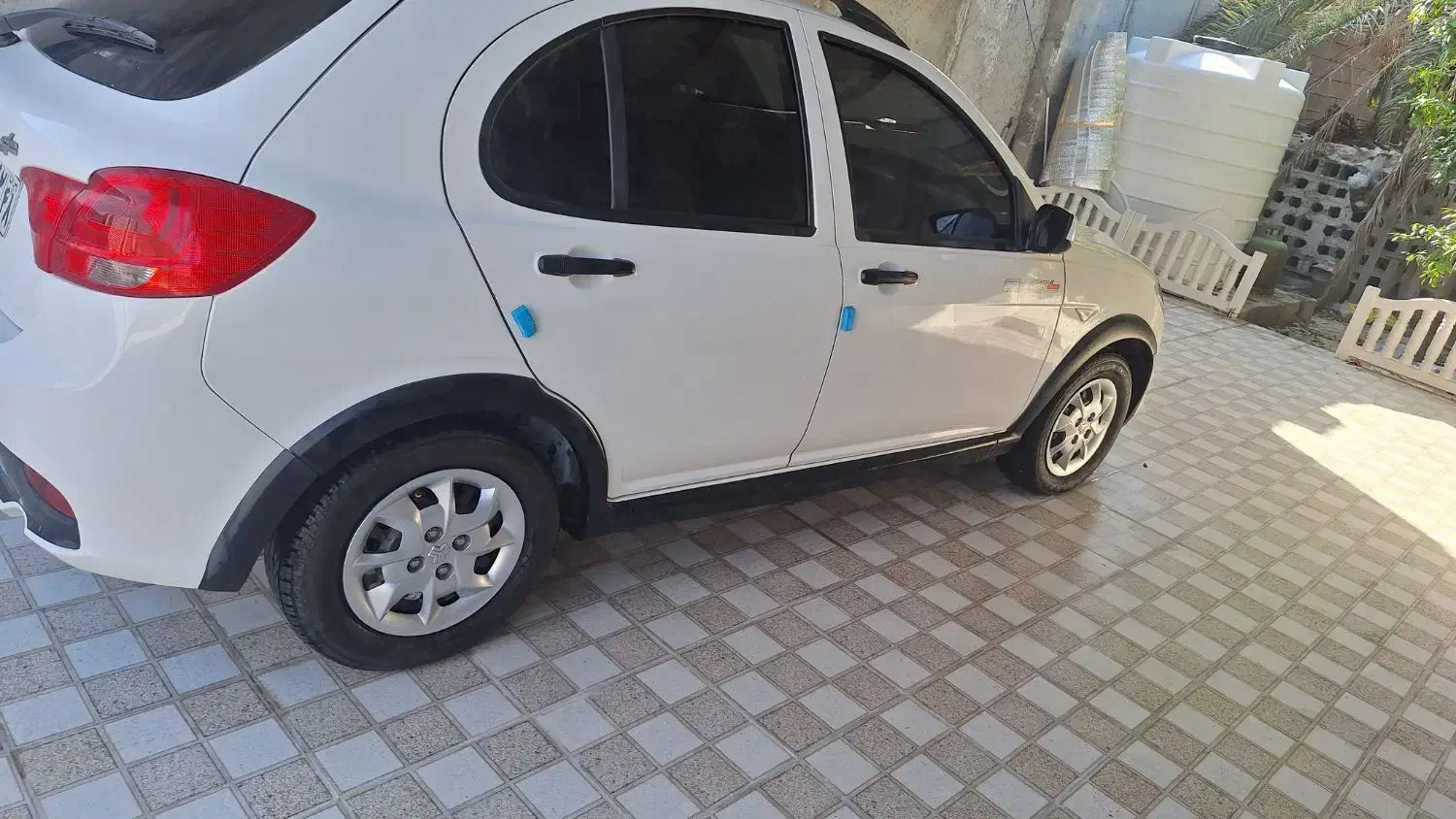 کوییک مدل ۴۰۲|خودرو سواری و وانت|بوشهر, |دیوار