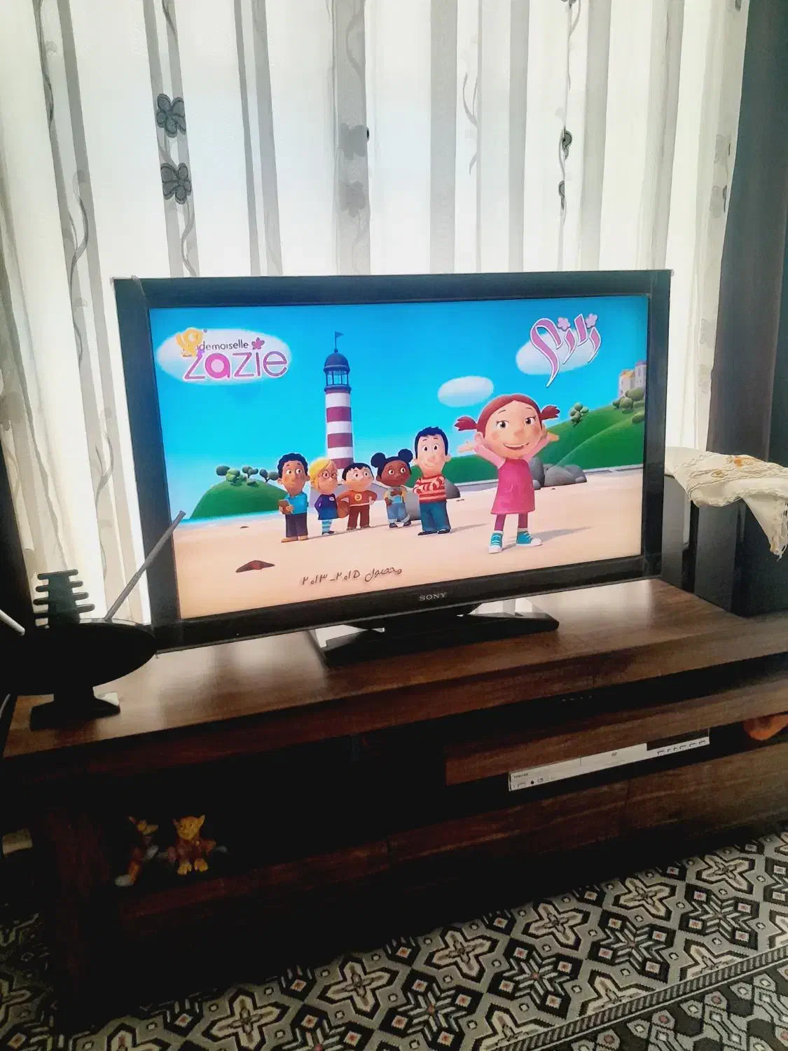 ال سی دی|تلویزیون و پروژکتور|شیراز, شهرک مهدیآباد|دیوار