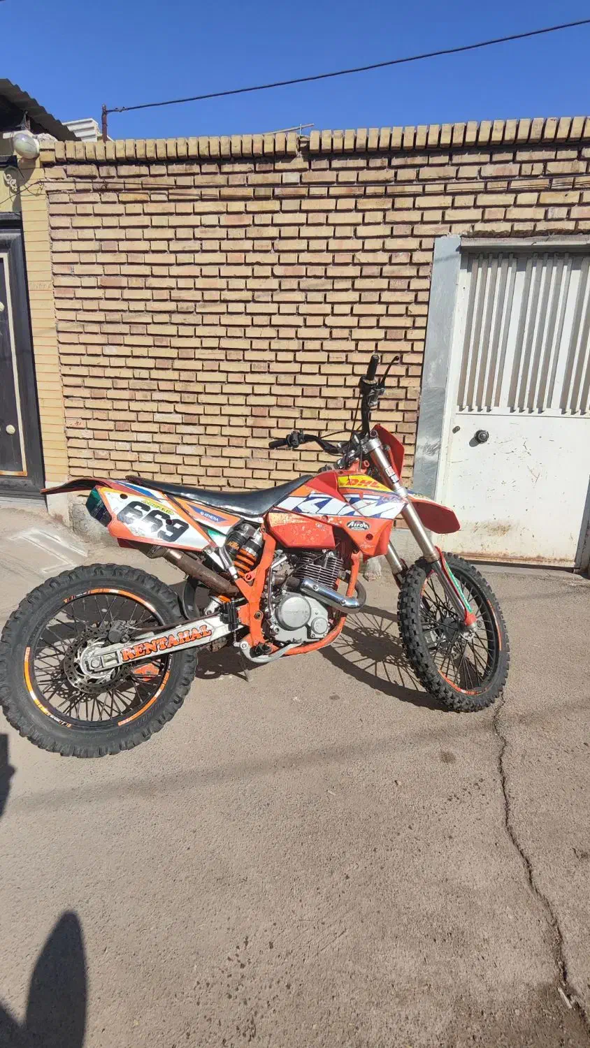 موتور تریل شوکا ۲۵۰|موتورسیکلت|کاشان, باغ ماجد|دیوار