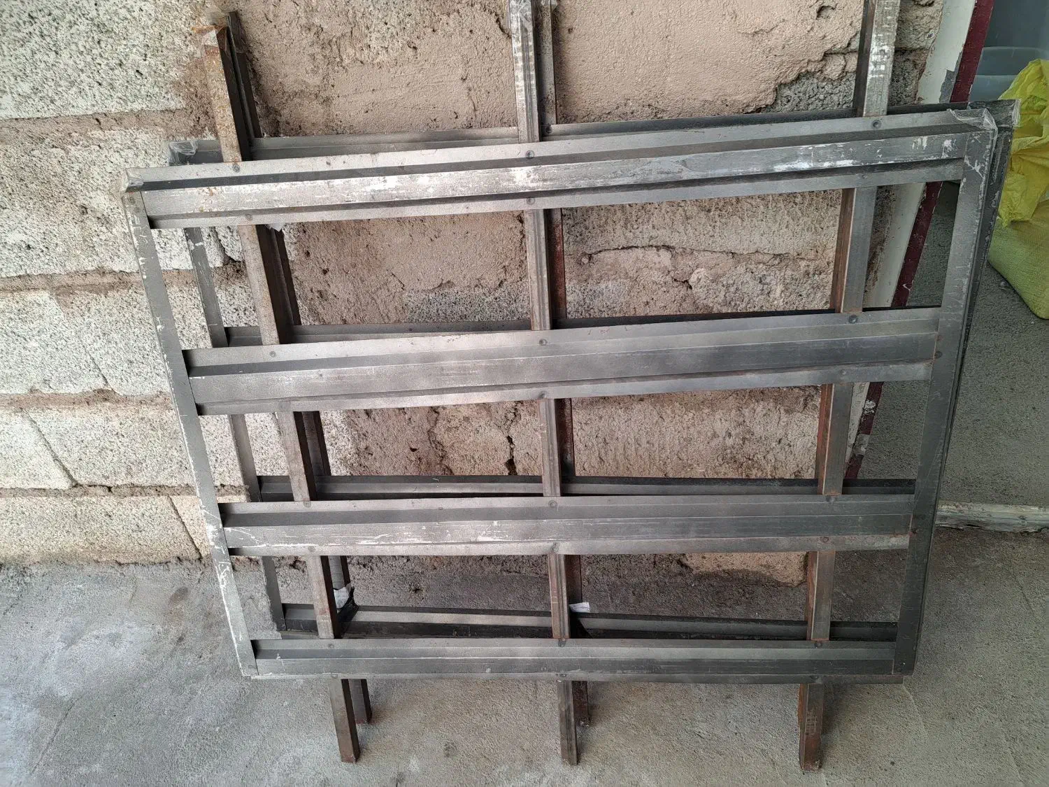 تخت خواب فلزی دوطبقه|تخت و سرویس خواب|ماکو, |دیوار