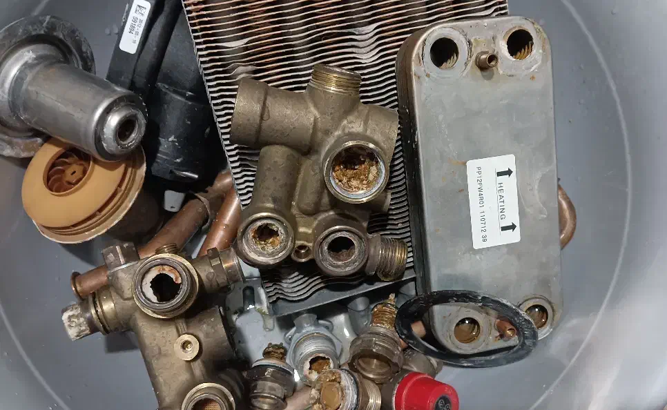 تعمیرات و سرویس.پکیج آبگرمکن.آب تصفیه.بخاری و|خدمات پیشه و مهارت|باقرشهر, |دیوار