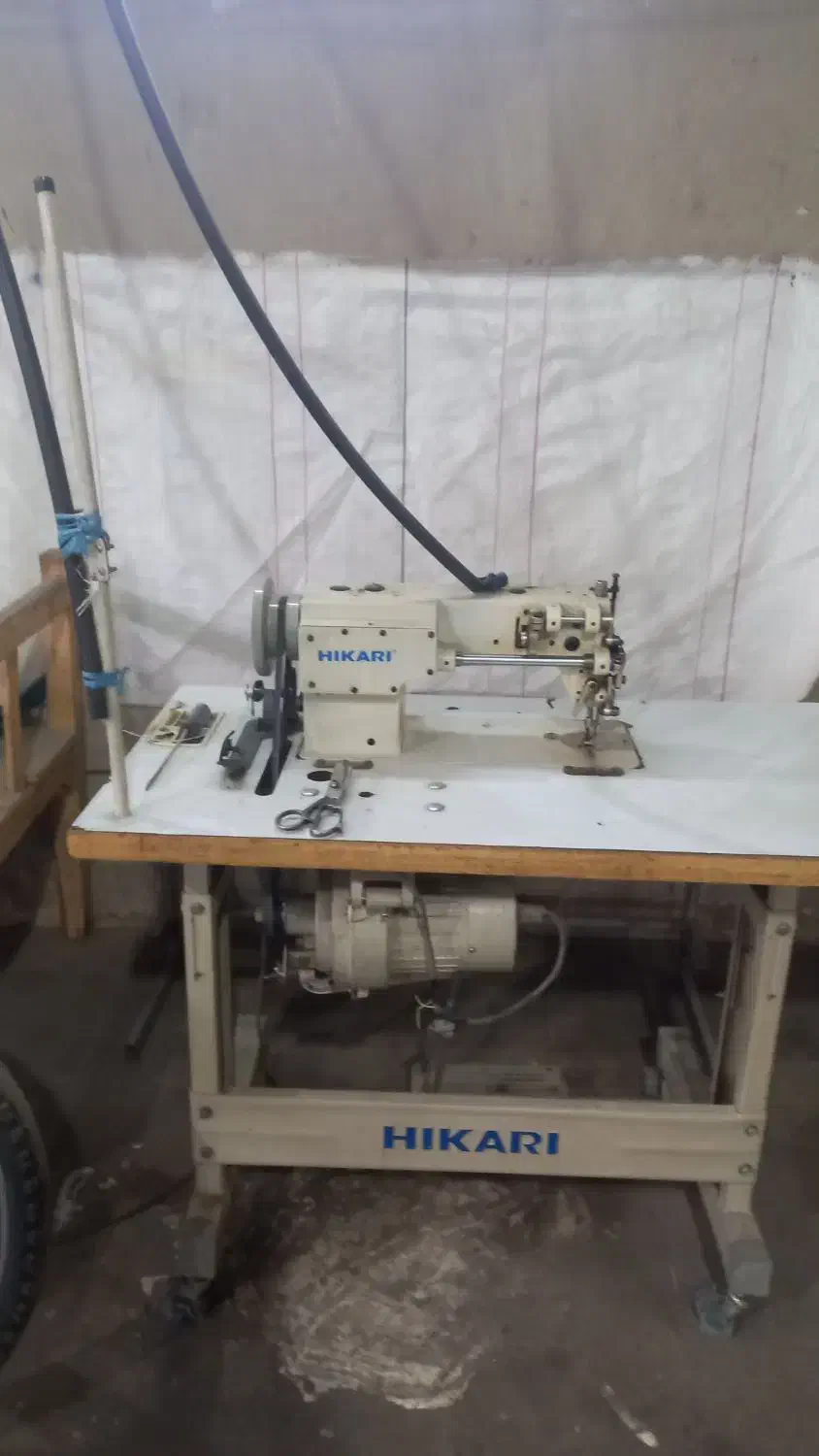 فروش دو دستگاه چرخ خیاطی دوپایه|چرخ خیاطی و ریسندگی|تویسرکان, |دیوار