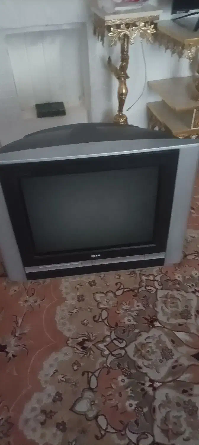 تلویزیون 21اینچ سه کاره ویدیو دی وی دی|تلویزیون و پروژکتور|خرمآباد, |دیوار