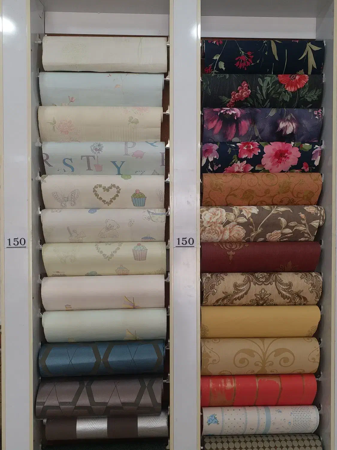 کاغذ دیواری  توضیحات را مطالعه کنید|مصالح و تجهیزات ساختمان|قشم, |دیوار