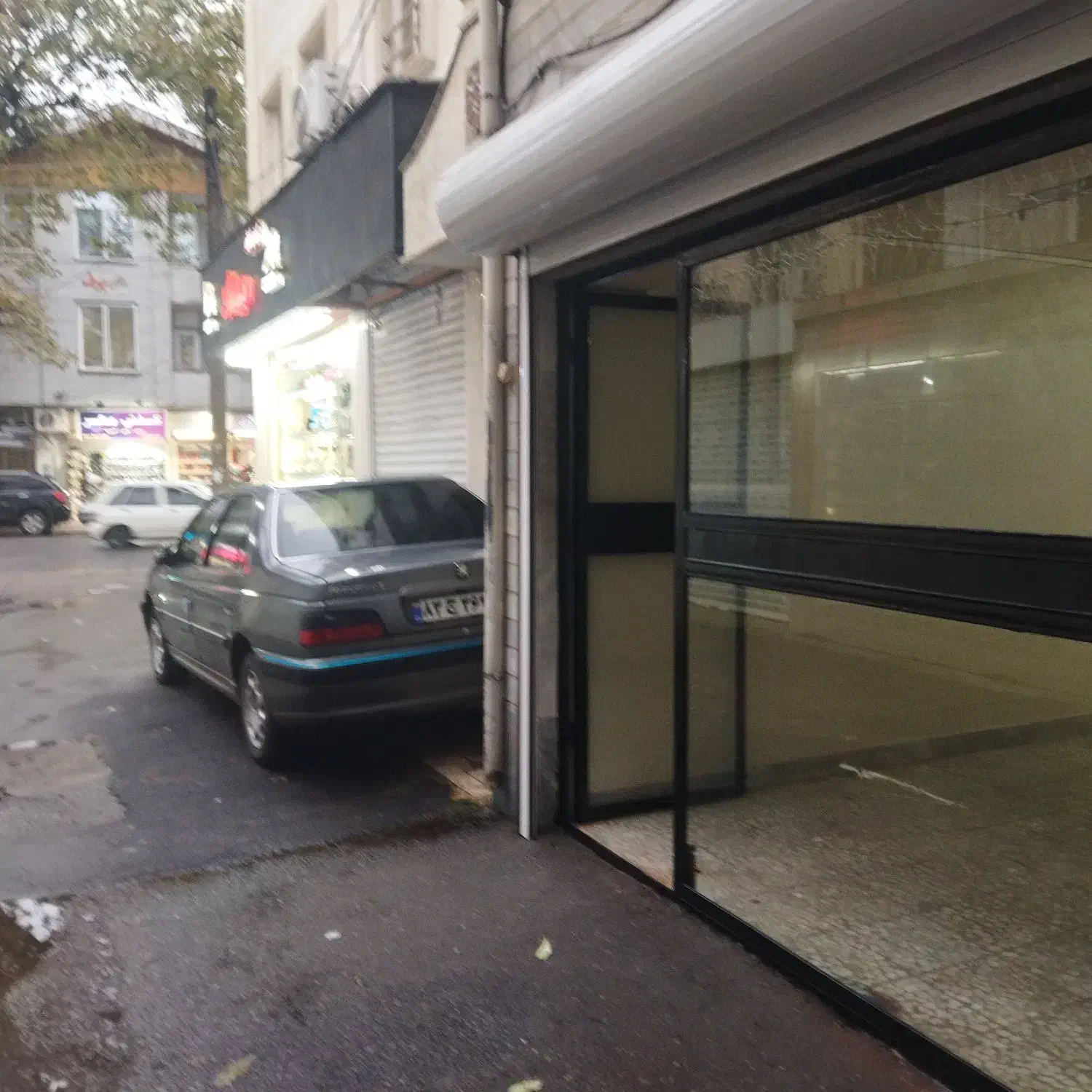 اجاره  مغازه جهت انبار  یا آرایشگاه زنانه|اجارهٔ مغازه و غرفه|رشت, فلسطین|دیوار