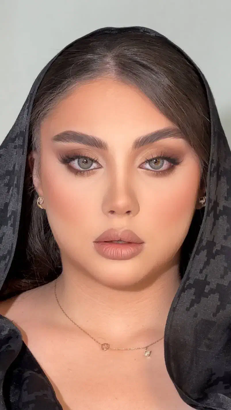 میکاپ و شینیون|خدمات آرایشگری و زیبایی|اسلام‌شهر, باغ فیض|دیوار