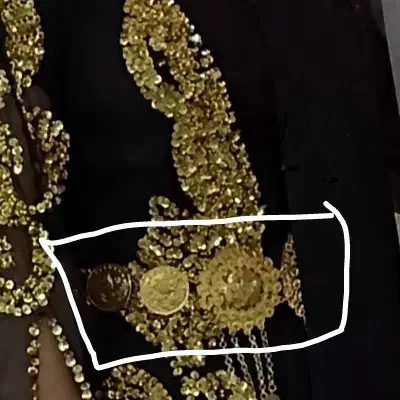 لباس کردی و پیرهن مجلسی فارسی زنانه|لباس|صحنه, |دیوار