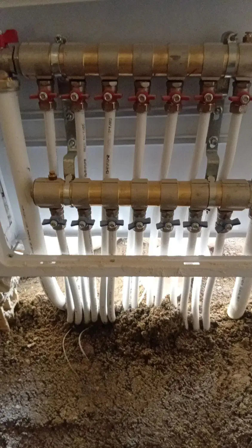 لوله کشی سردوگرم پنج لایه.لوله کشی فاضلاب .|خدمات پیشه و مهارت|اردبیل, |دیوار