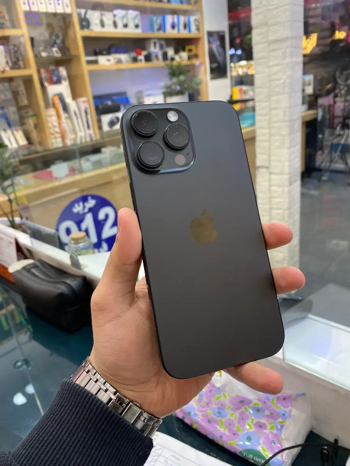 ایفون 16پرومکس بدون ریجستر|موبایل|کرج, مهرویلا جنوبی|دیوار