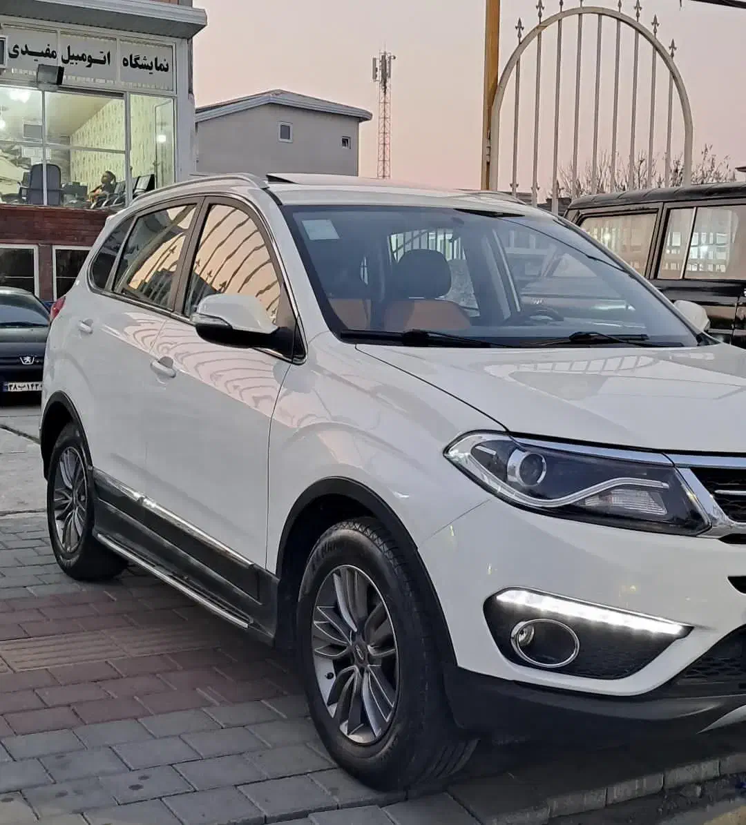 فروش ماشین چینی تیگو ۵ بی رنگ سفید|خودرو سواری و وانت|چمستان, |دیوار