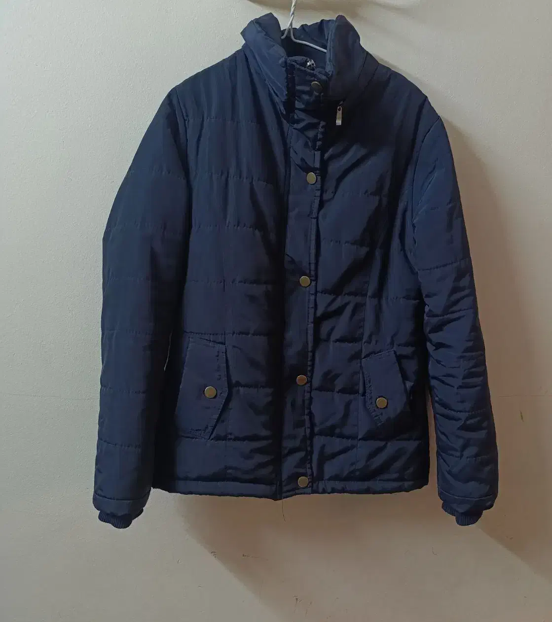 کاپشن|لباس|گرمسار, |دیوار