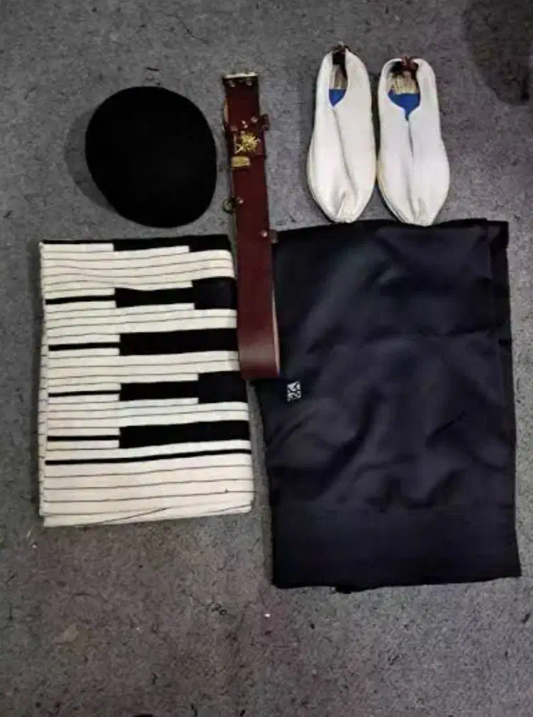 فروش انواع‌لباس بختیاری|لباس|لردگان, |دیوار