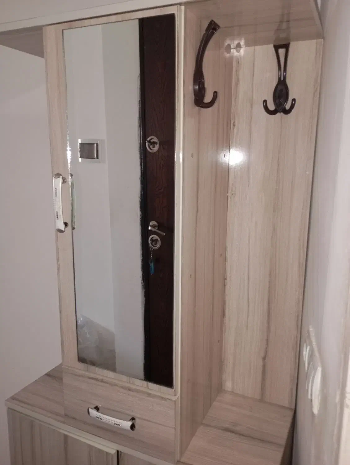 جاکفشی|جاکفشی، کمد، دراور|کرمانشاه, |دیوار