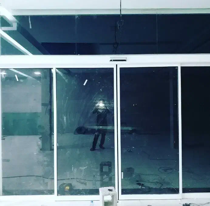 نصب و تعمیرات انواع درب پارکینگ و اتوماتیک|خدمات پیشه و مهارت|بندرعباس, |دیوار