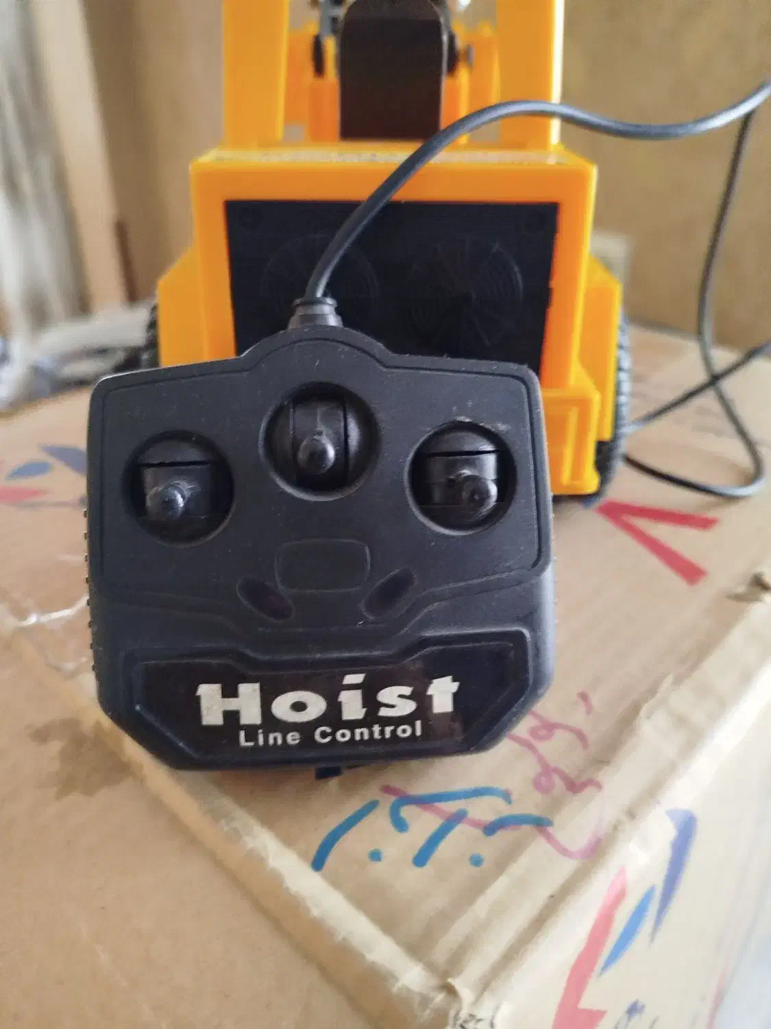 اسباب بازیماشین وخاکبردار|اسباب‌بازی بچه|شادمهر, |دیوار