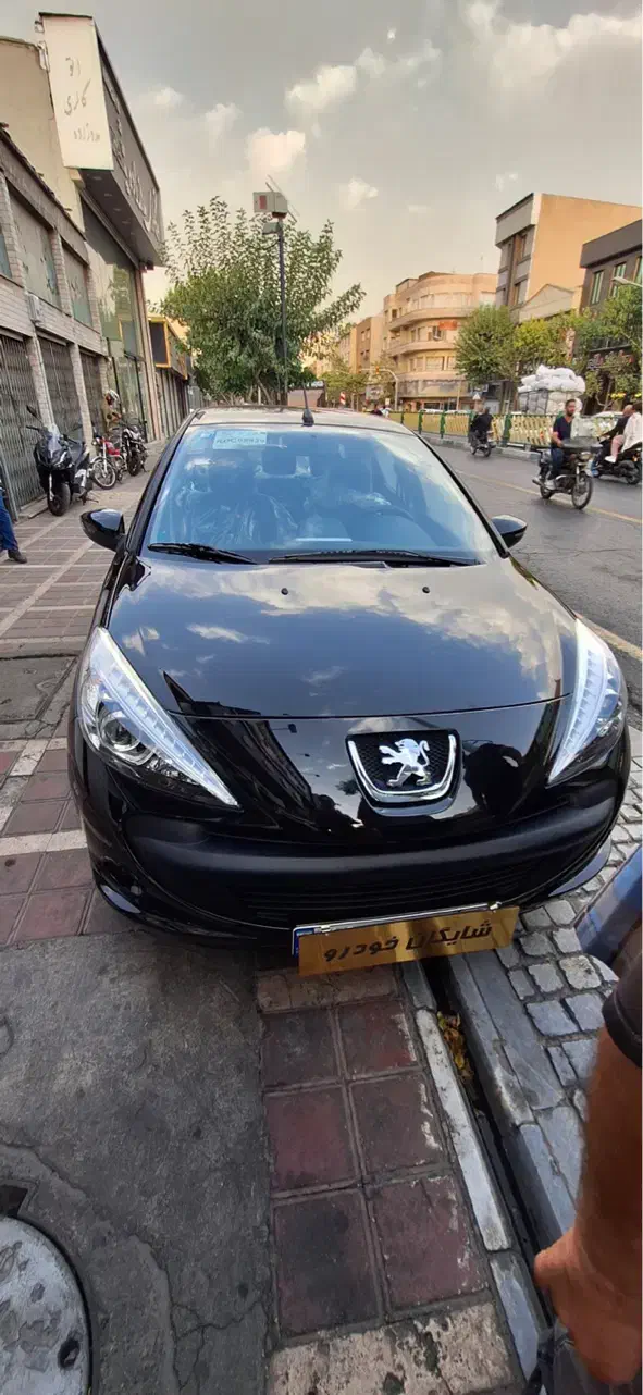 پژو207i دنده اتومات پانا//سقف فلز ۱۴۰۴ تحویل فوری|خودرو سواری و وانت|تهران, جمال‌زاده|دیوار