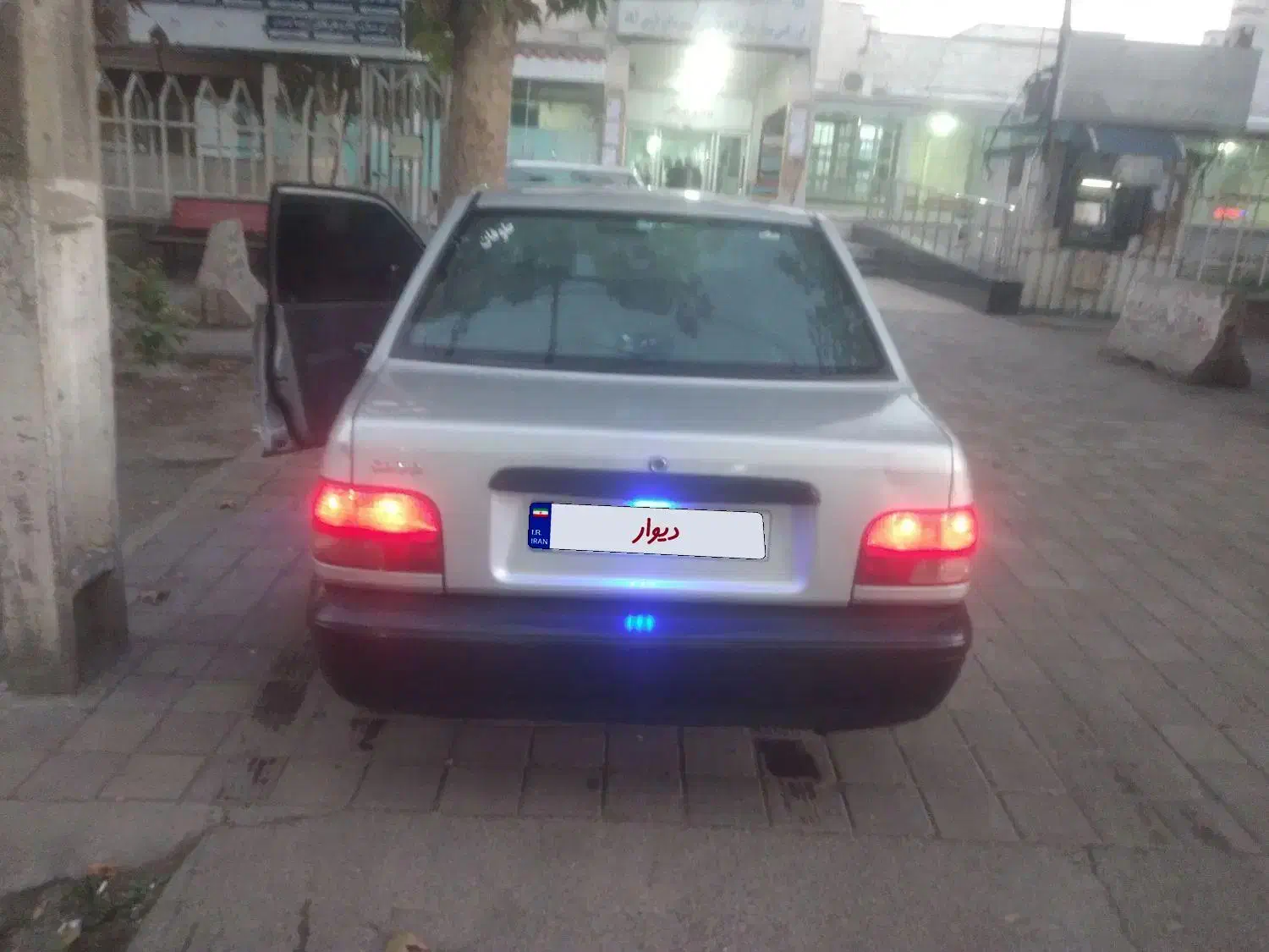 پراید 131 مدل 93 رنگ نقره ای متالیک|خودرو سواری و وانت|پارسآباد, |دیوار