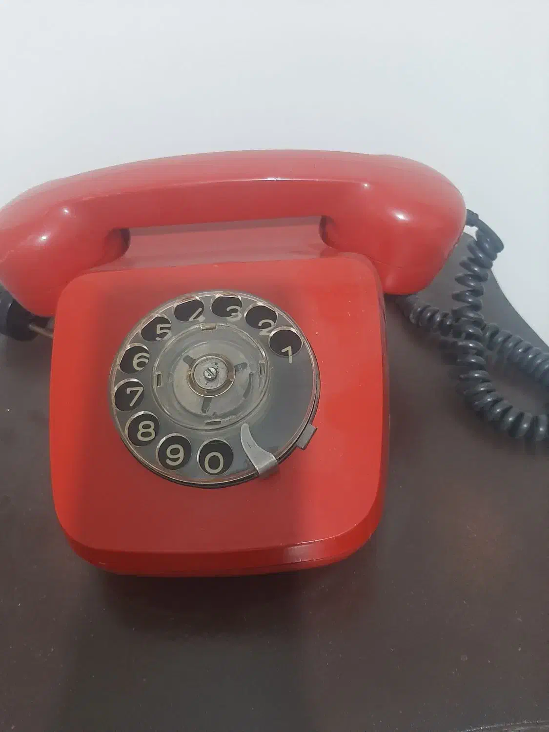 تلفن قدیمی|کلکسیون اشیاء عتیقه|تهران, مرزداران|دیوار