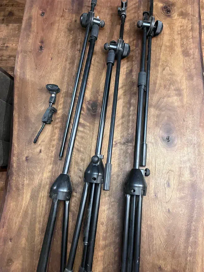 وسائل درامز و پرکاشن|درام و پرکاشن|کرمان, |دیوار