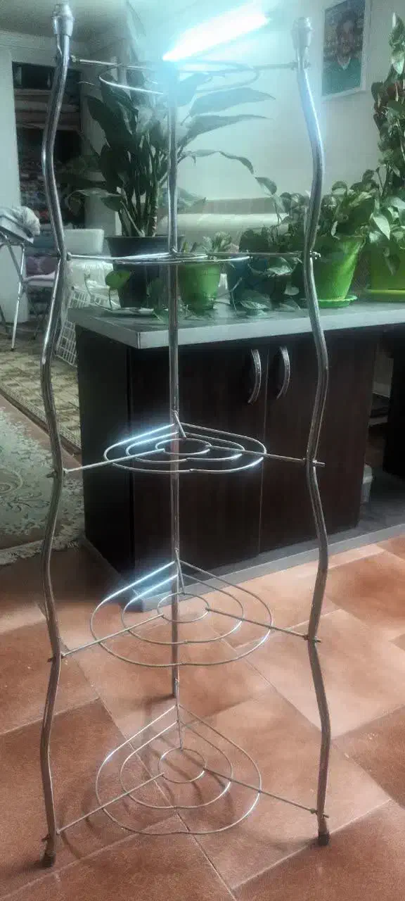 پایه قابلمه|آبچکان و نظمدهنده ظروف|مشهد, خواجه ربیع|دیوار