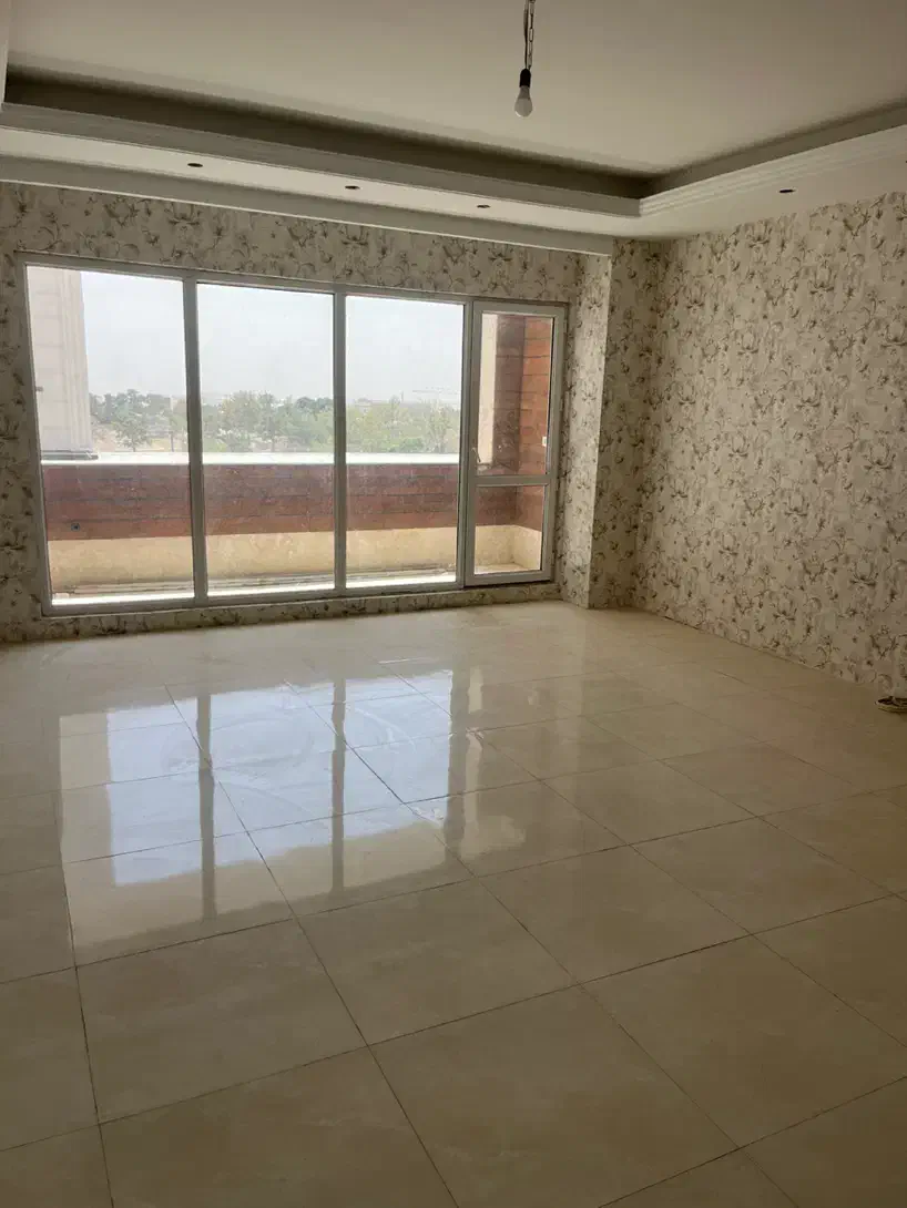 ۹۳ متر / شهرک شاهد / نقلی و خوش قیمت|فروش آپارتمان|گرمدره, |دیوار