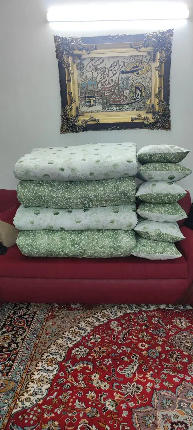 تشک و بالشت|رختخواب، بالش، پتو|مشهد, انقلاب|دیوار