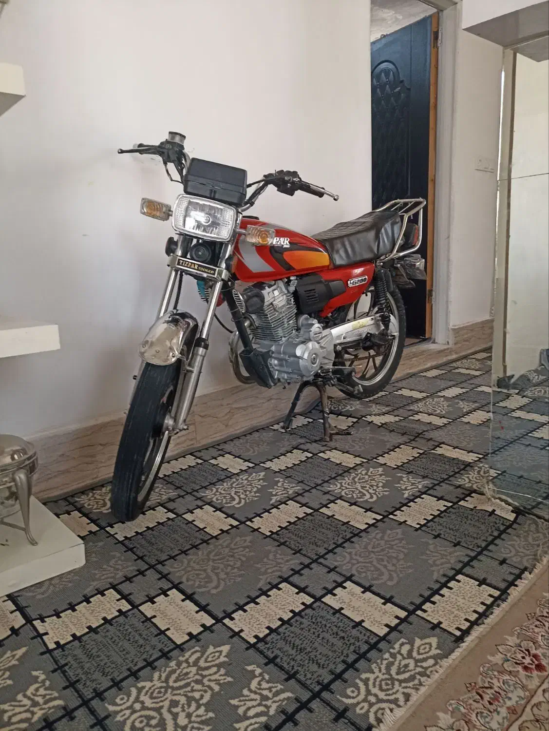 تیزپرتوس 4سوپاپ زنجیر تایم|موتورسیکلت|نصر آباد, |دیوار