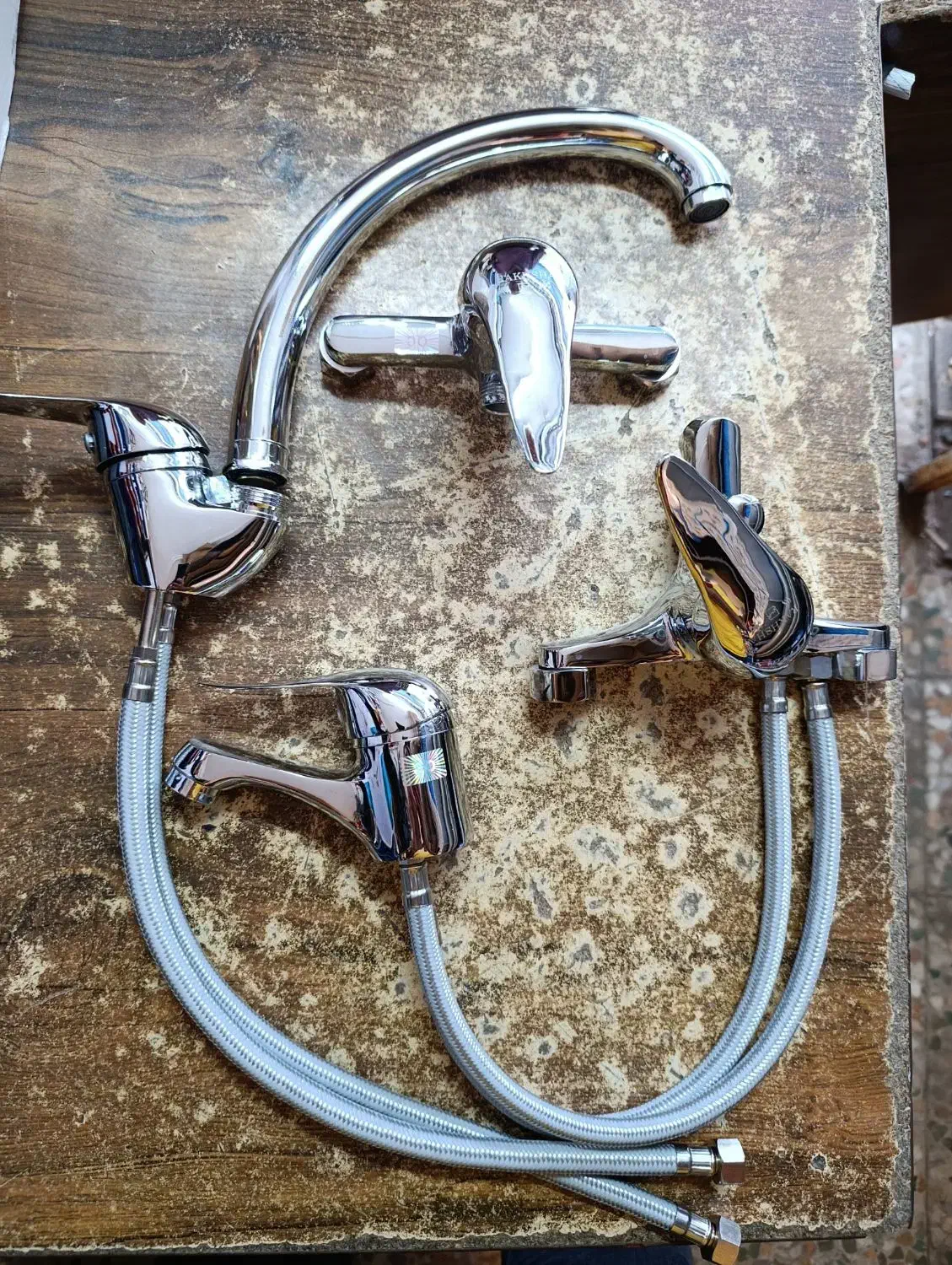 شیر آلات|مصالح و تجهیزات ساختمان|رشت, شهرک آیت الله منتظری|دیوار