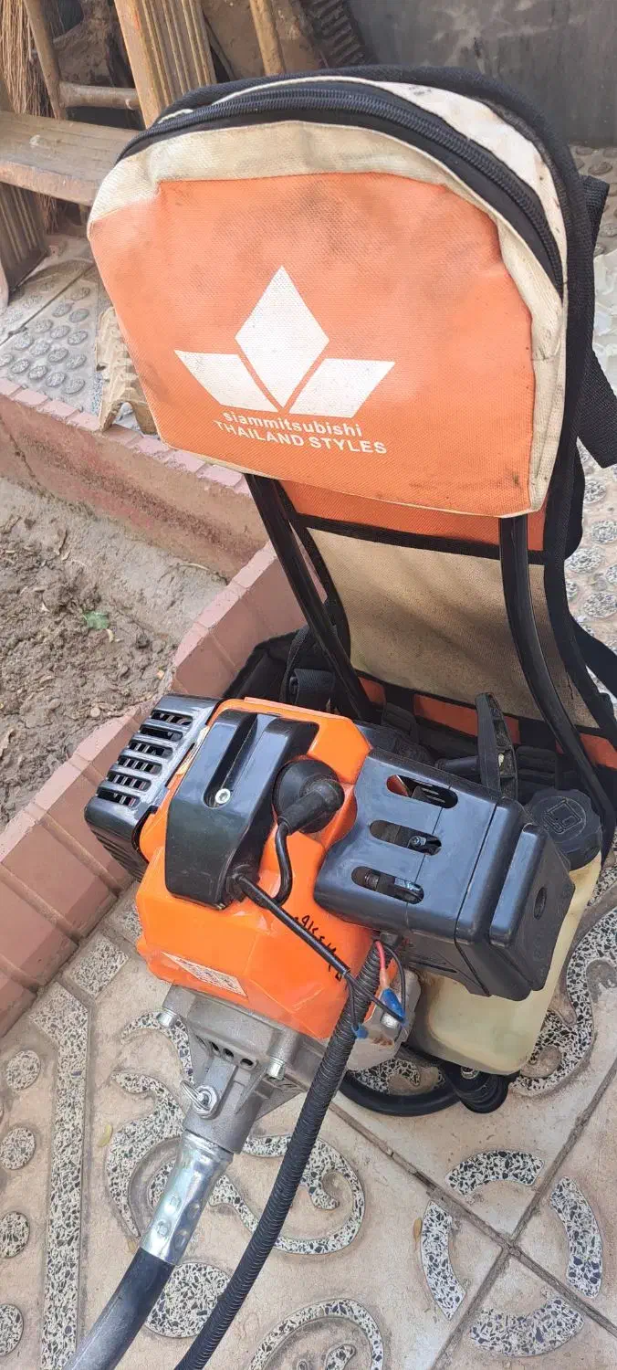 علف زن شاخه زن|ماشینآلات صنعتی|خوی, |دیوار