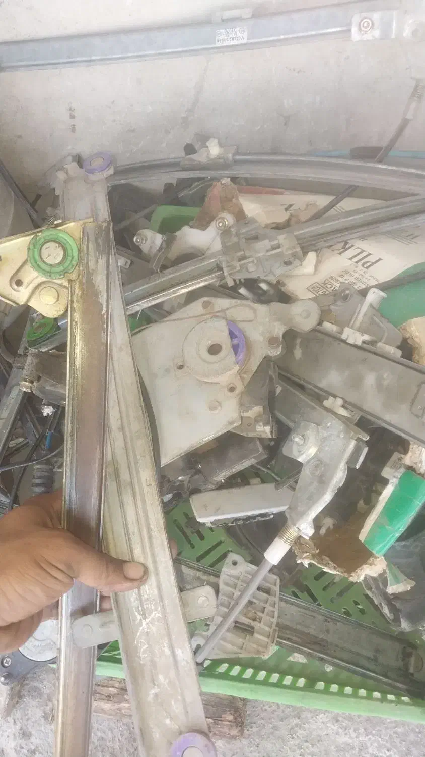 فروش باتری به صورت شبانه روزی قیمت مناسب|خدمات موتور و ماشین|شوش, |دیوار