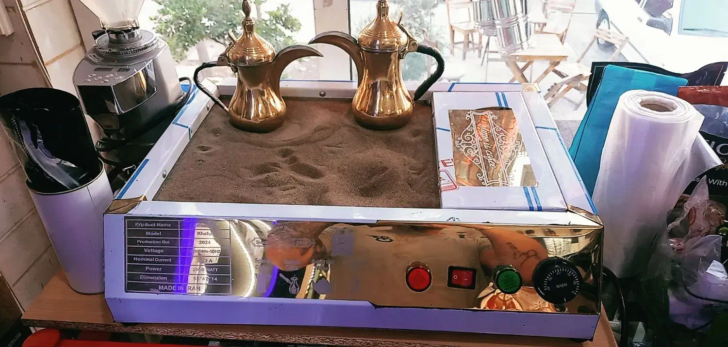 دستگاه قهوه دله|سماور، چای‌ساز، قهوه‌ساز|پرند, فاز ۵|دیوار