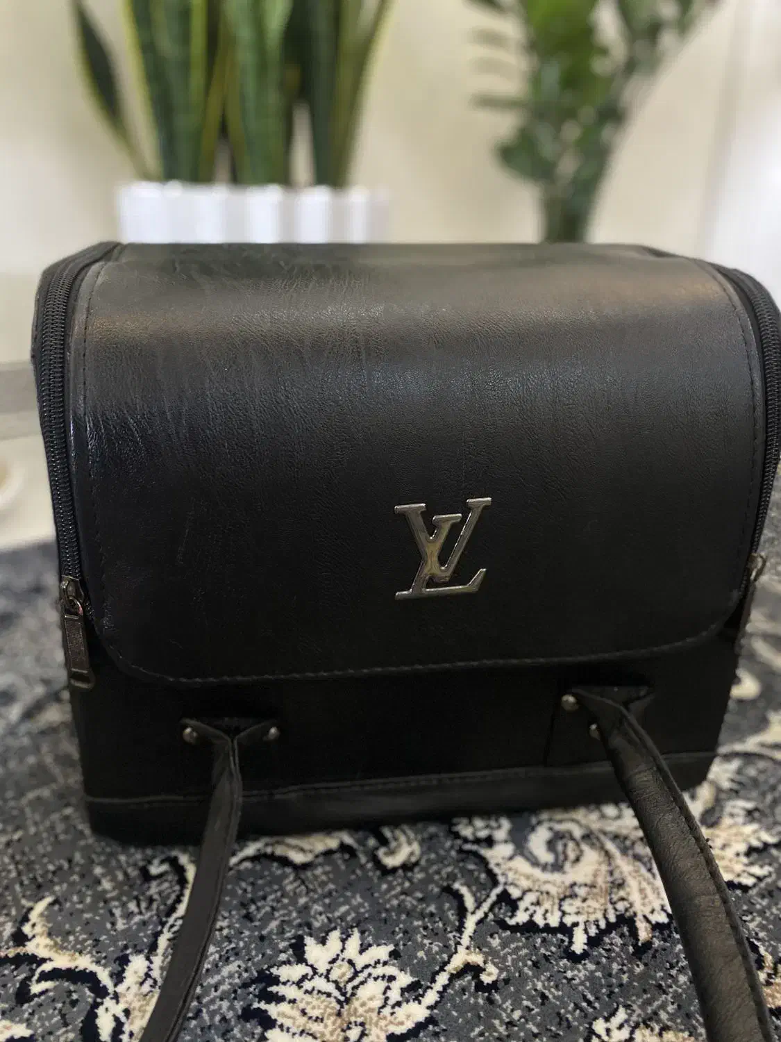 وسایل مژه|آرایشگاه و سالن‌های زیبایی|یاسوج, |دیوار