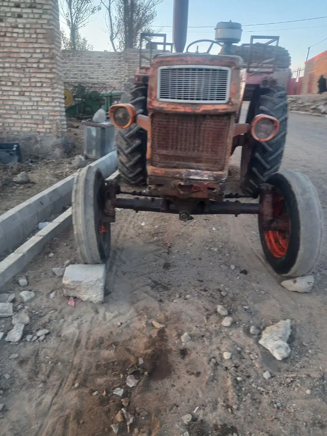 فروشی|خودرو سنگین|سراب, |دیوار