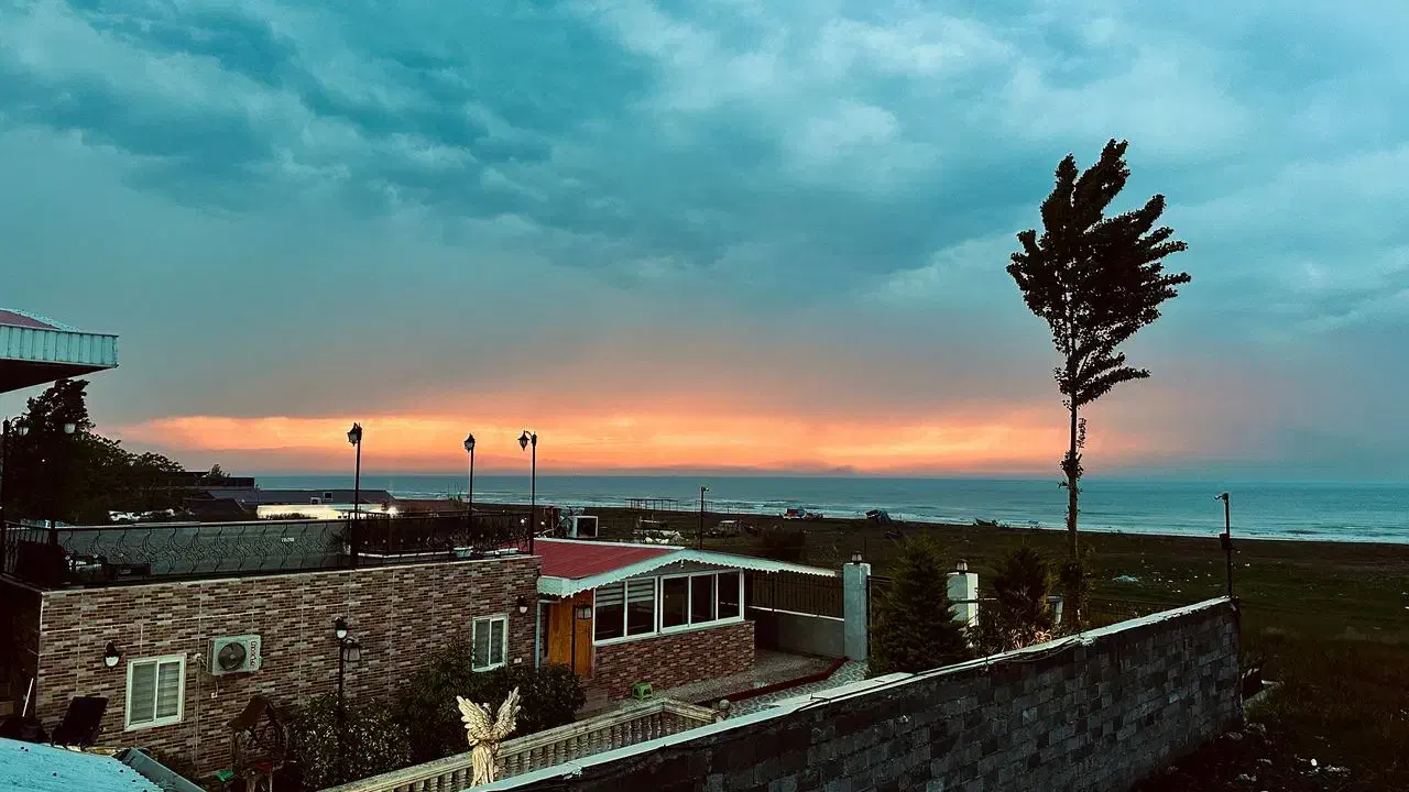 تک خواب جکوزی دونفره تراس رو به دریا|اجارهٔ کوتاهمدت آپارتمان و سوئیت|بندر انزلی, دهکده ساحلی|دیوار