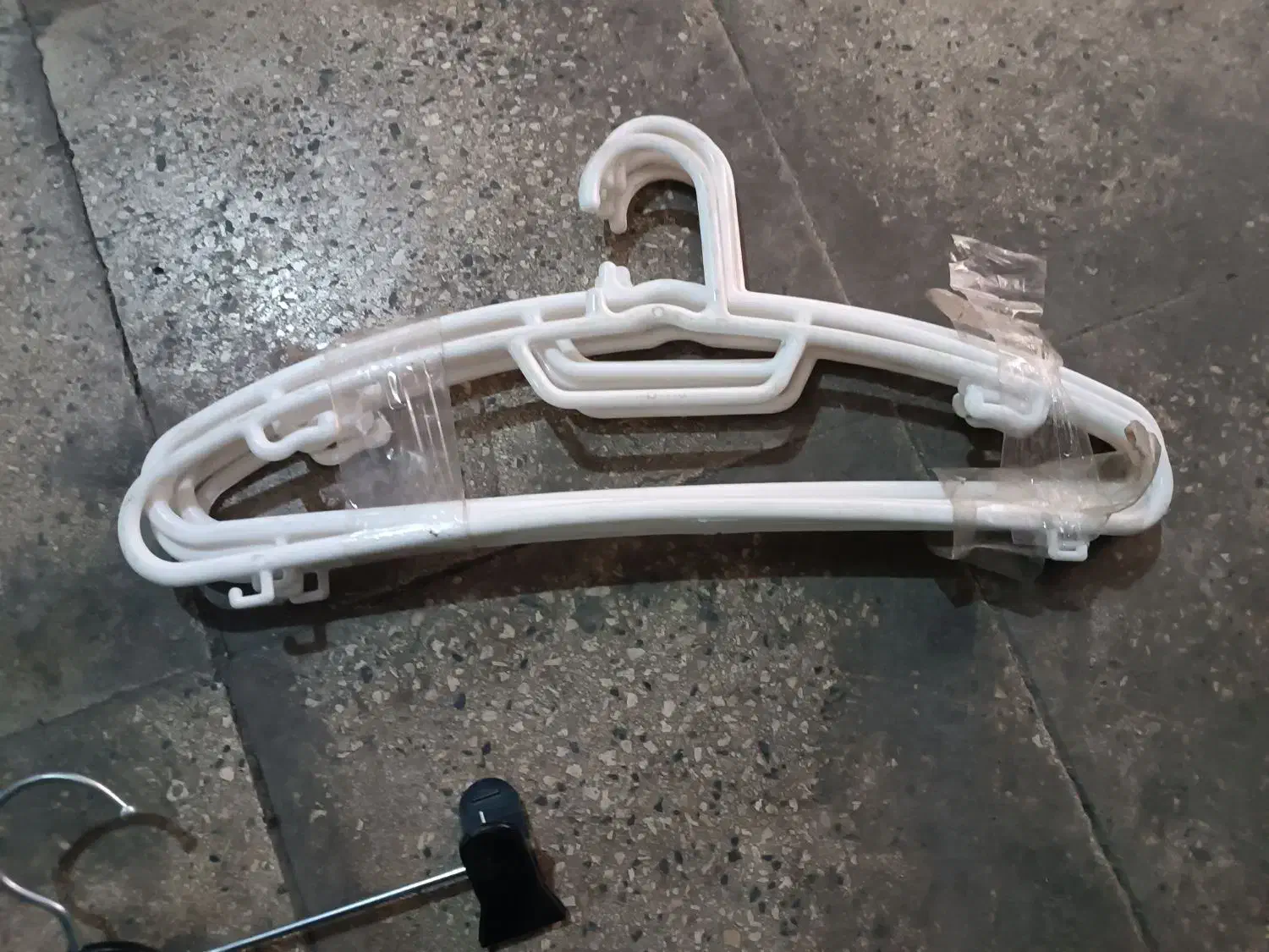 رگال تیله ای فلزی وچوب کار|بندرخت و رخت‌آویز|قرچک, شهرک طلائیه|دیوار