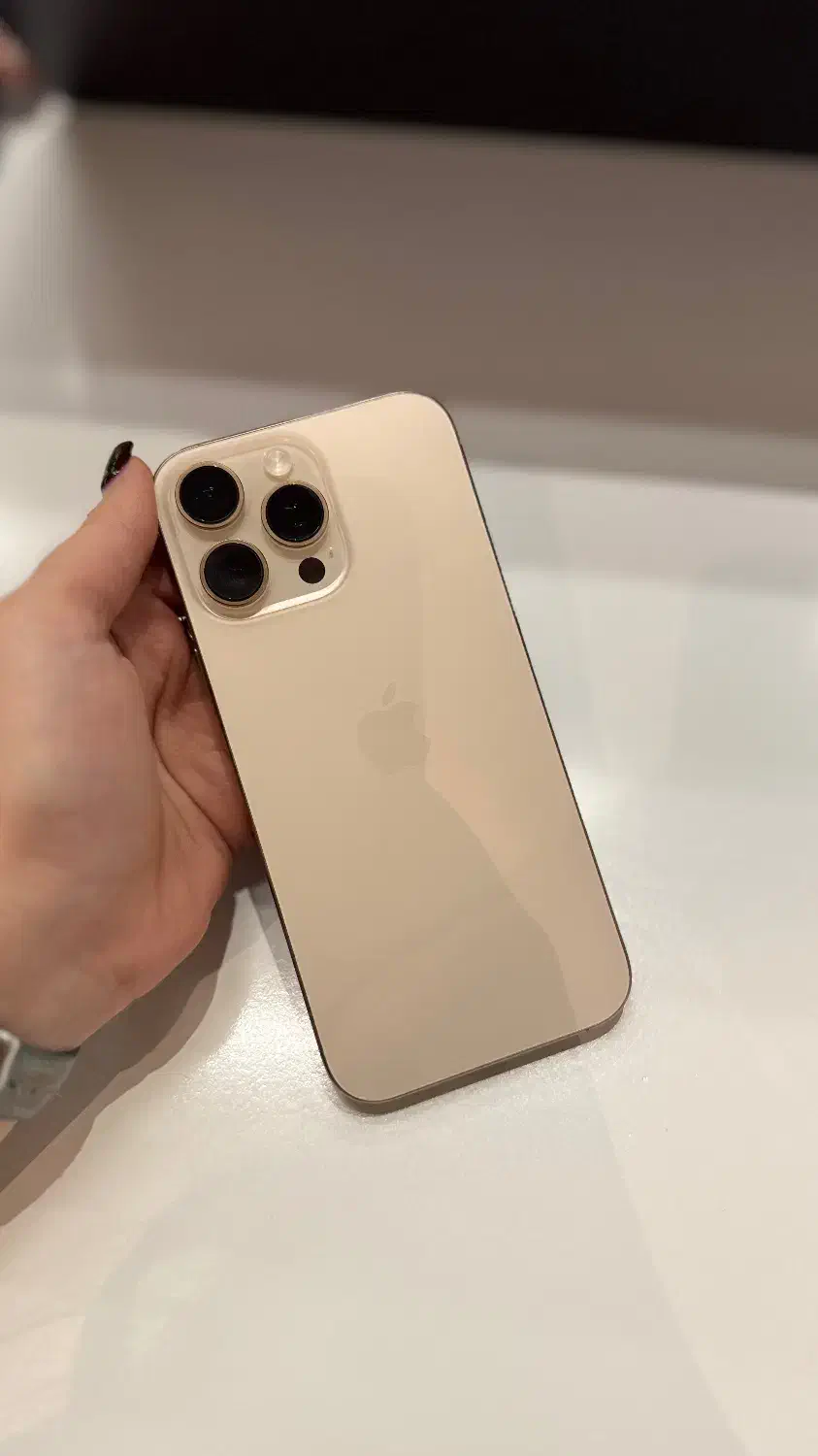 آیفون ۱۶ پرو مکس desert 256 رجیستر شده|موبایل|تهران, سید خندان (جلفا)|دیوار