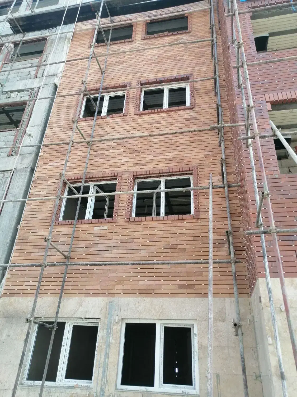 آجر نما و سنگکاری|خدمات پیشه و مهارت|هشتگرد, شهرک ریحانه|دیوار