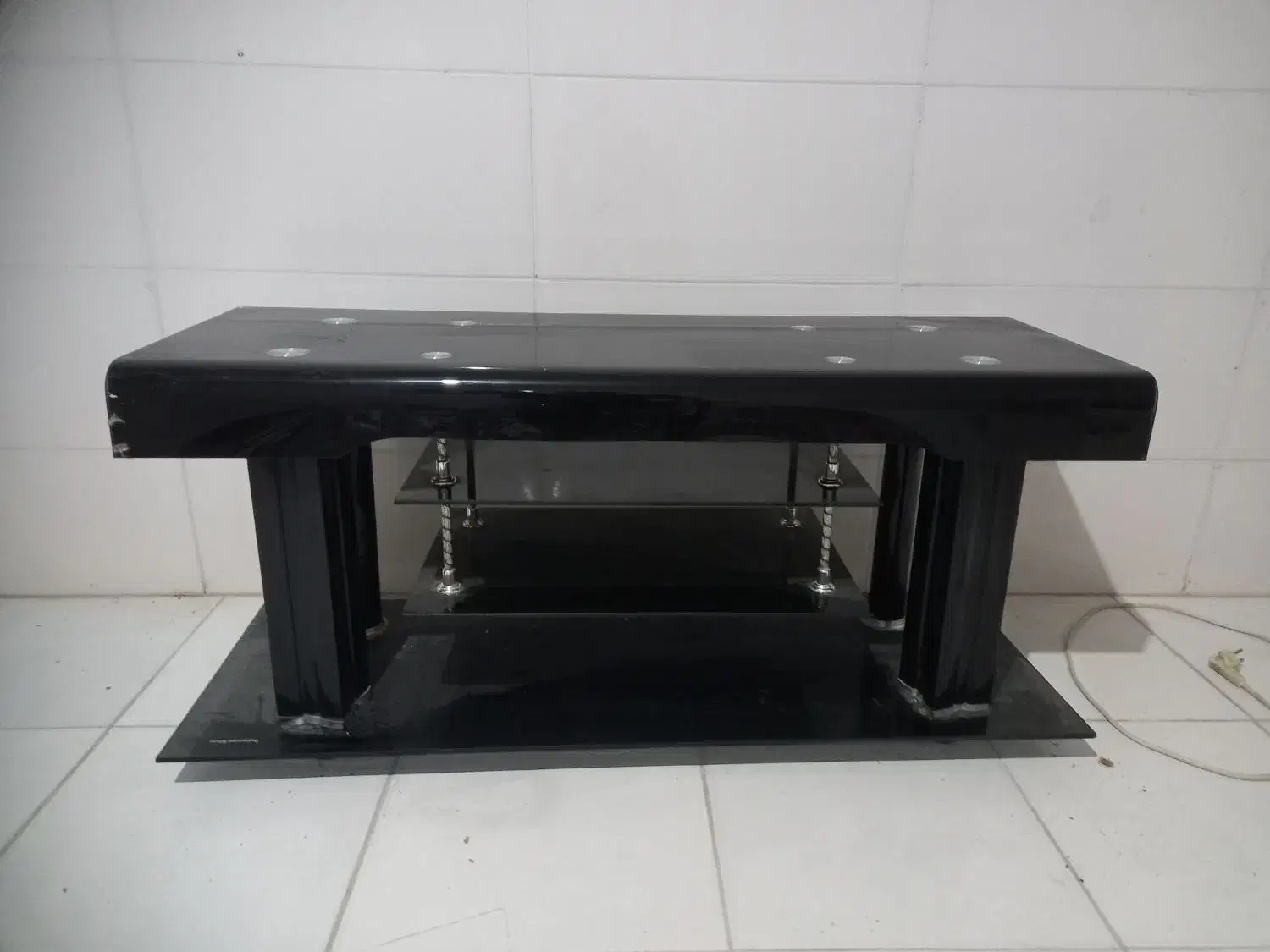 میز  تلویزیون ال سی دی|میز تلویزیون|لامرد, |دیوار