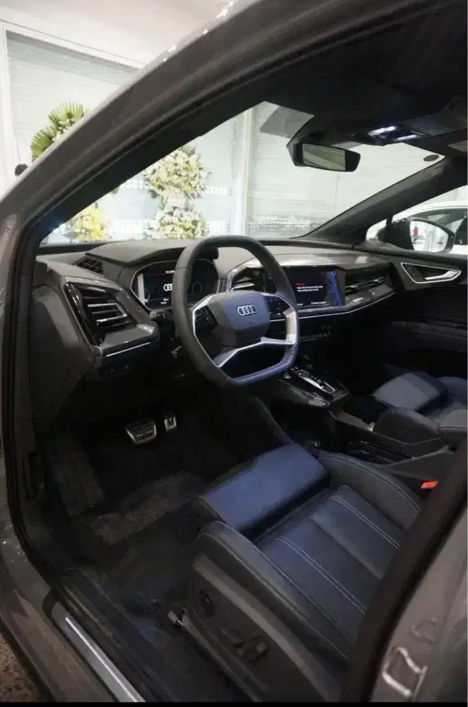 آئودی Q4 e-tron ثبت‌نامی 2025 تجارت خودرو خسروانی|خودرو سواری و وانت|تهران, آجودانیه|دیوار