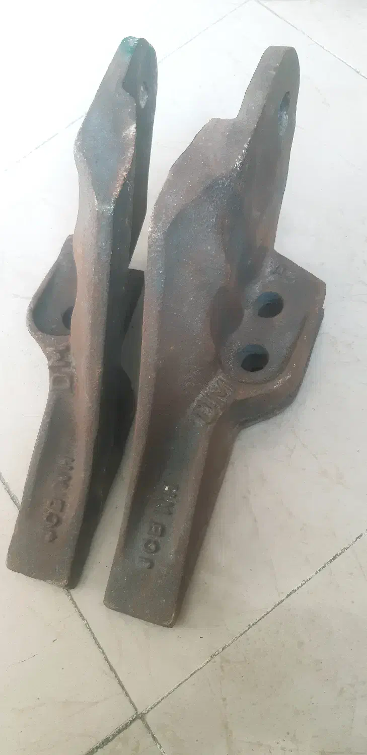 ناخن و گوشه و بیل بکهو هیدرومک / ناخن بیل 200 و220|قطعات یدکی و لوازم جانبی|تهران, تهرانپارس شرقی|دیوار