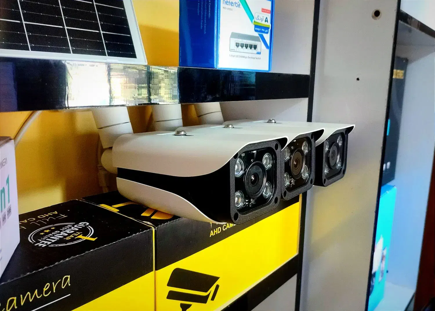 دوربین مداربسته دید در شب رنگی|دوربین مداربسته|خوی, |دیوار