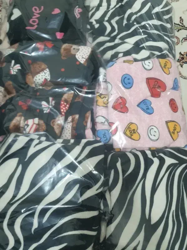 شلوار مخمل بچگانه جنس خارجی|کفش و لباس بچه|تهران, قصر فیروزه ۱|دیوار