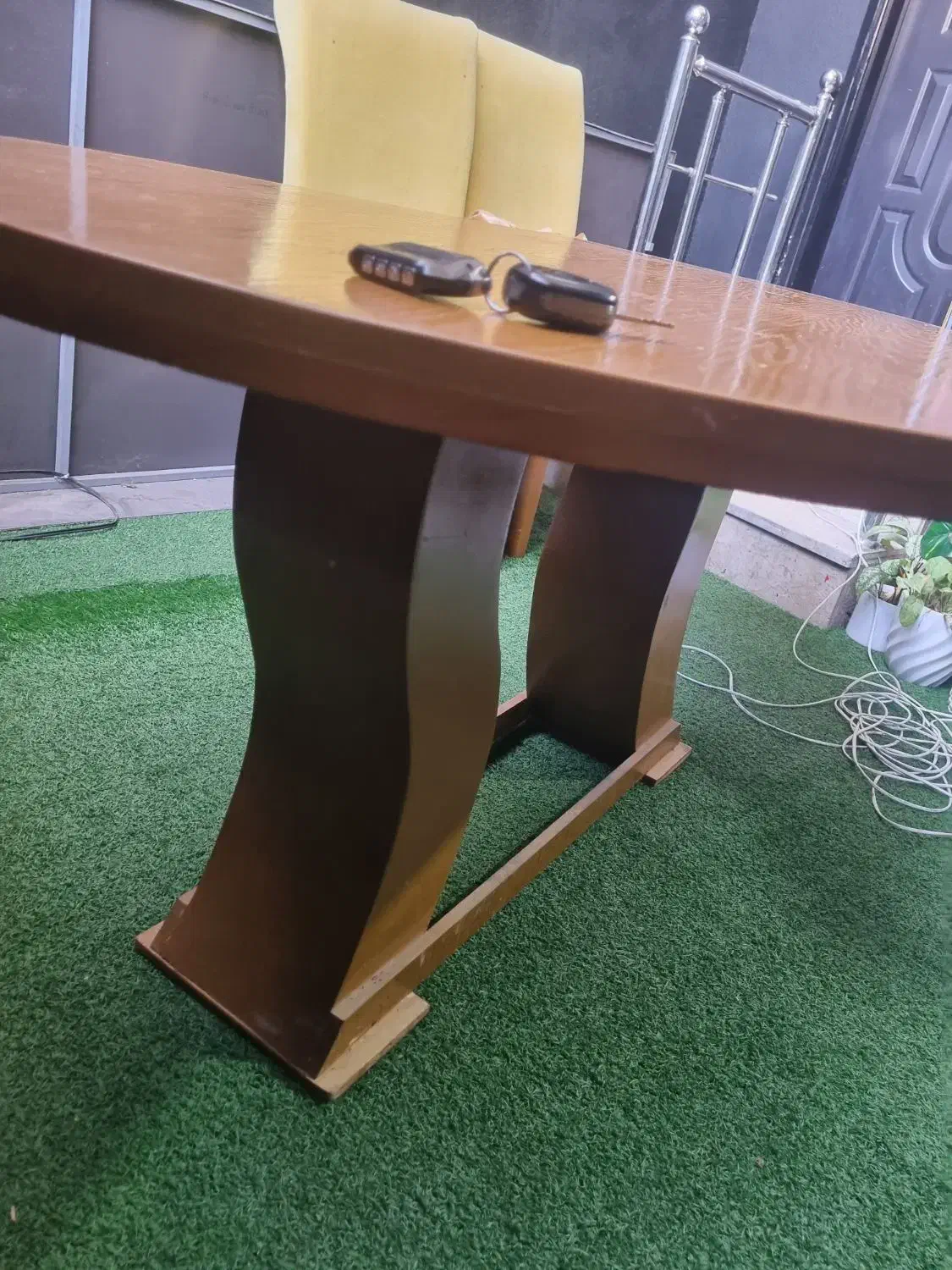 میز ناهارخوری|میز و صندلی غذاخوری|رشت, گلسار|دیوار