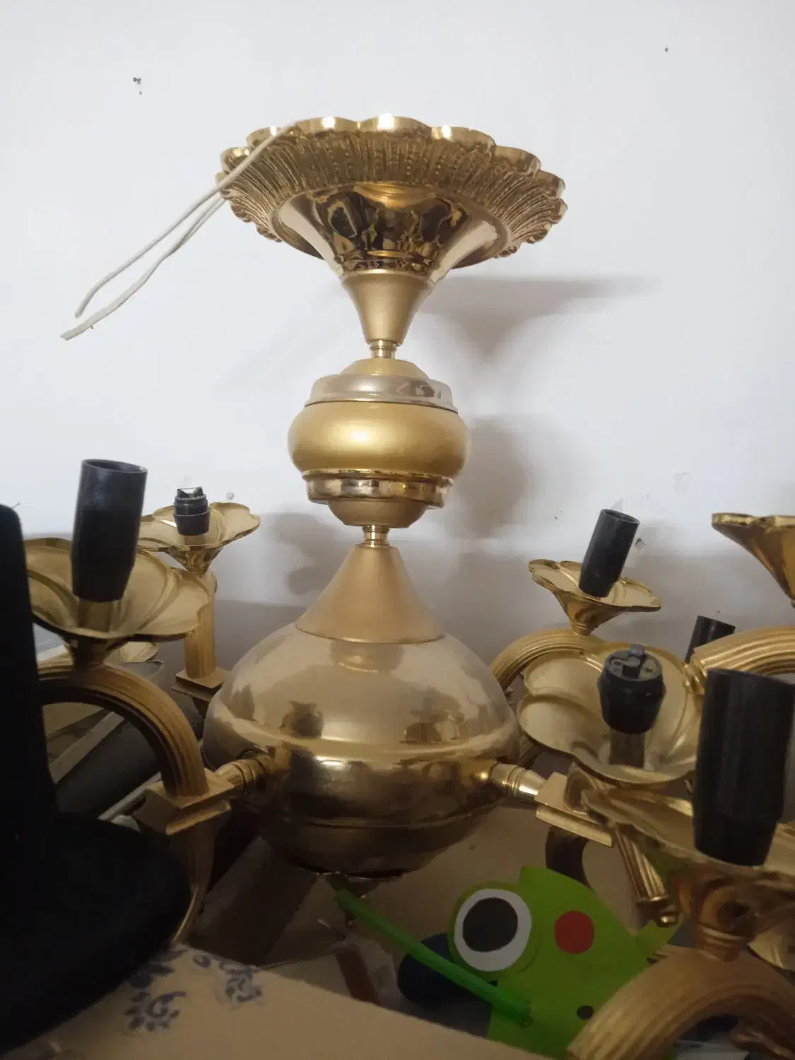 لوستر آنتیک نو|لوستر و چراغ آویز|نیشابور, بنیاد شهید|دیوار