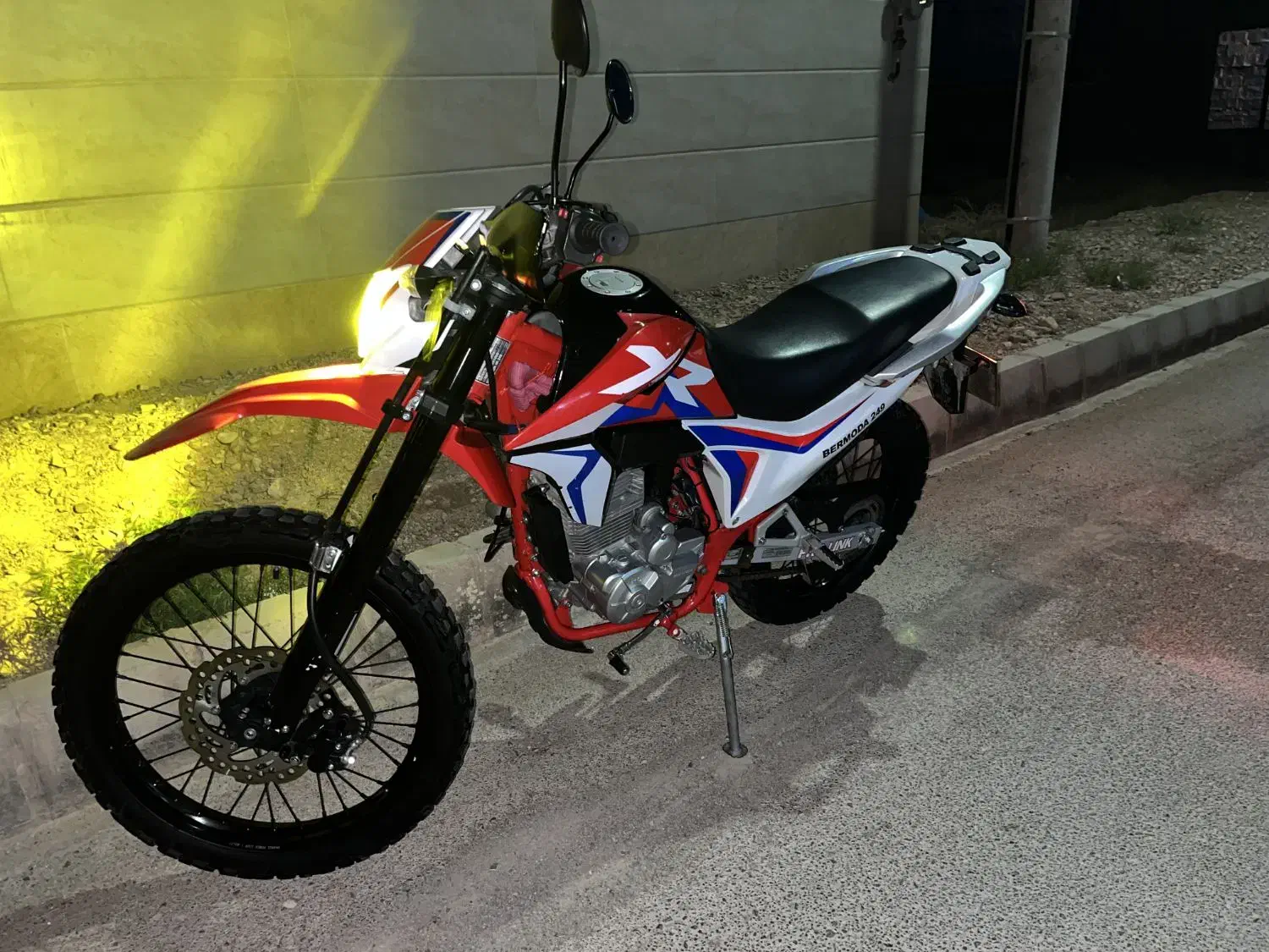 موتور تریل 250|موتورسیکلت|بجنورد, |دیوار