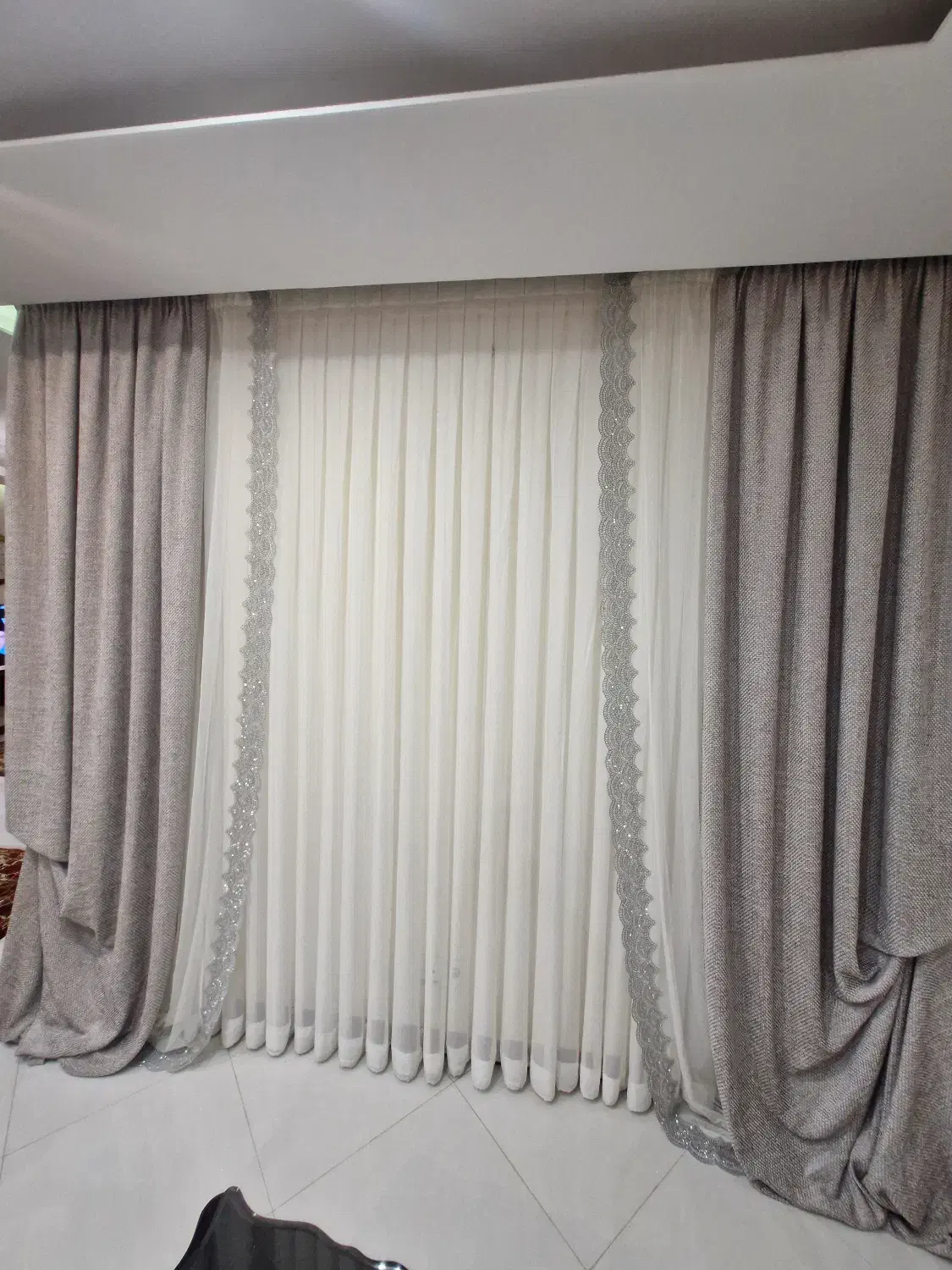 پرده ترک پذیرایی نو مناسب جهیزیه بسیار شیک و زیبا|پرده، رانر، رومیزی|تهران, شهرک آزمایش|دیوار