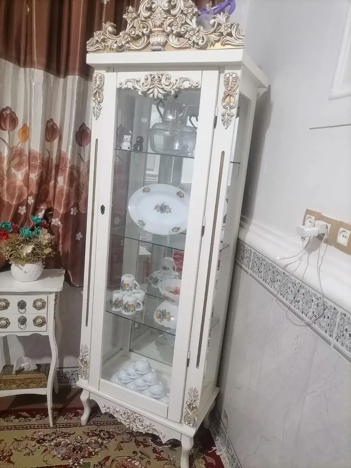 بوفه سالم|بوفه، ویترین، کنسول|زابل, |دیوار